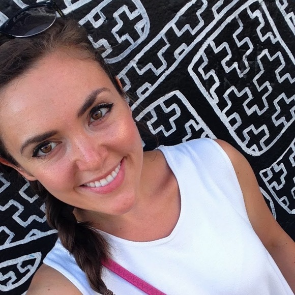 Meet your Posher, Natalie - Picture 1 of 1